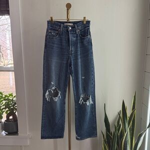 Levi's Ribcage straight ankle Women's High Rise Distressed Jeans